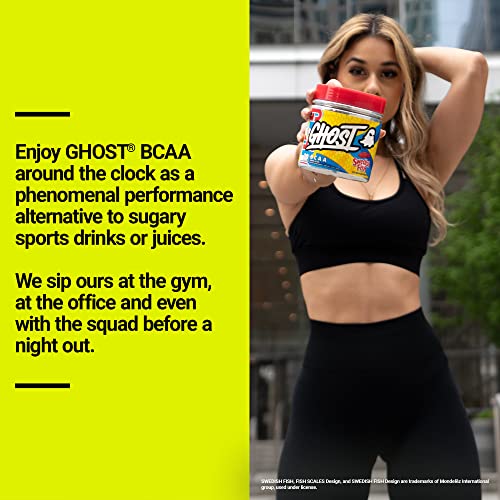 Aminoácidos GHOST BCAA, Sour Patch Kids Redberry - 30 porciones - Bebida de recuperación y polvo intra y post-entrenamiento sin azúcar, 7 g de BCAA apoya el crecimiento y la resistencia muscular - Sin soja ni gluten, vegano