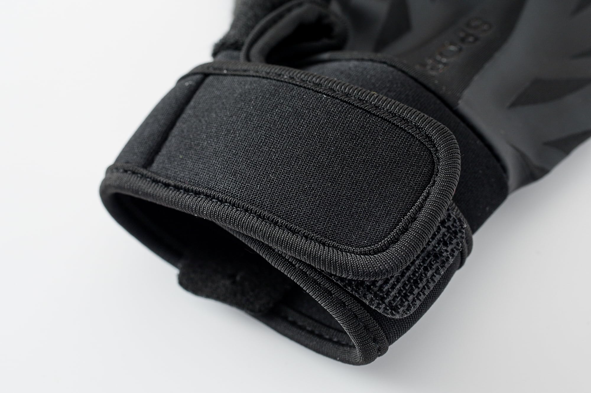 YIDATIKER Breathable Weight Lifting Gloves Full Palm Protection, Workout Gloves for Gym, Cycling, Exercise, Breathable, for Mens and Women(Black,M)